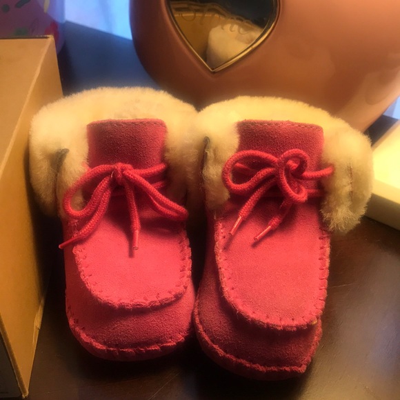 Infant Ugg Boots - Picture 2 of 3